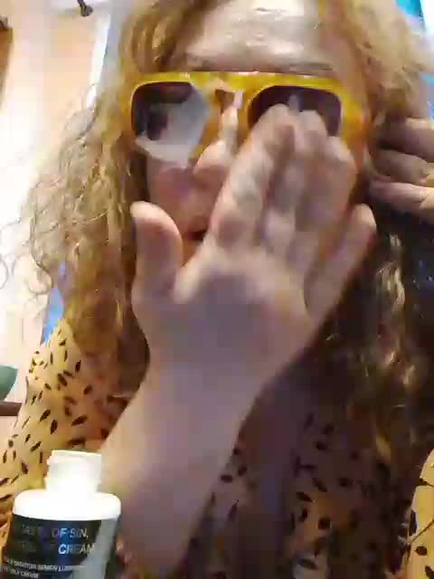EVIL_TITS Live Sex May 17, 2026