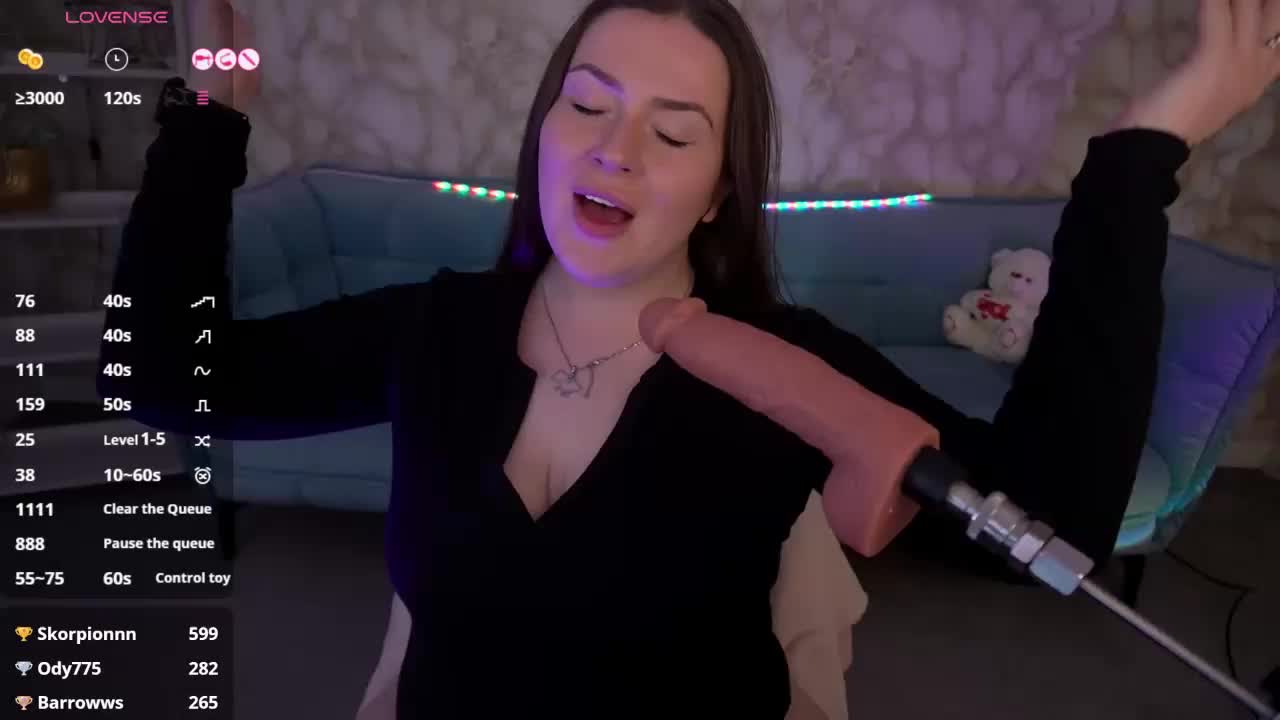AliceOfWonders Live Sex May 17, 2026