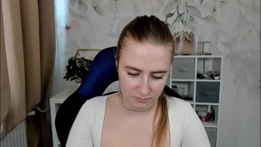 meganx_candy Live Sex May 17, 2026