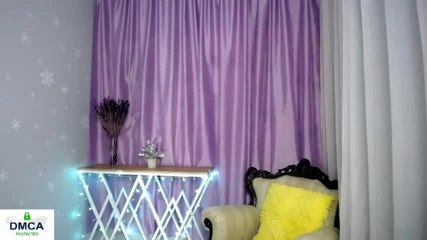 queen_a_n_i Live Sex May 17, 2026