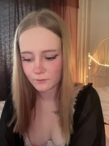 Mia_Wells Live Sex May 18, 2026