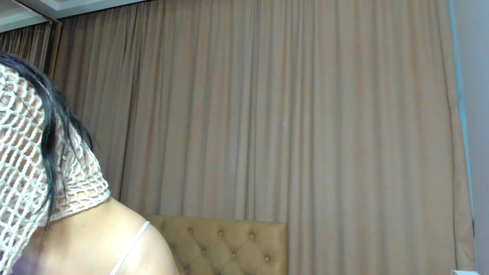 lesyalis Live Sex May 18, 2026