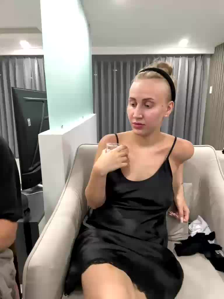Durnaya_kis Live Sex May 18, 2026