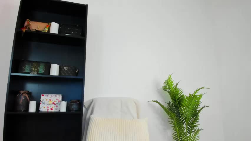 khloe_star Live Sex May 18, 2026