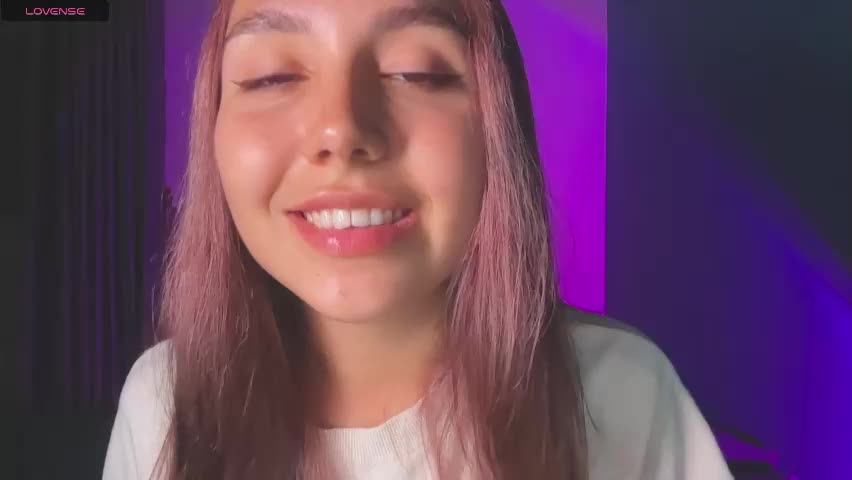 silicia_lu Live Sex May 18, 2026