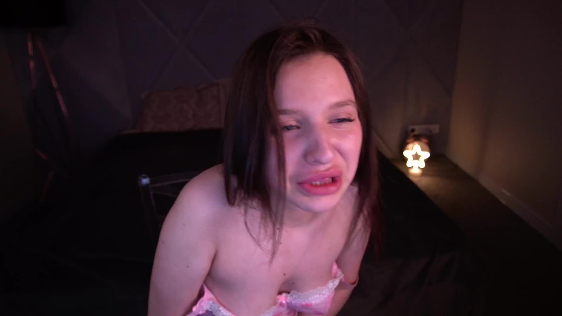 MilaniaCartie Live Sex May 18, 2026