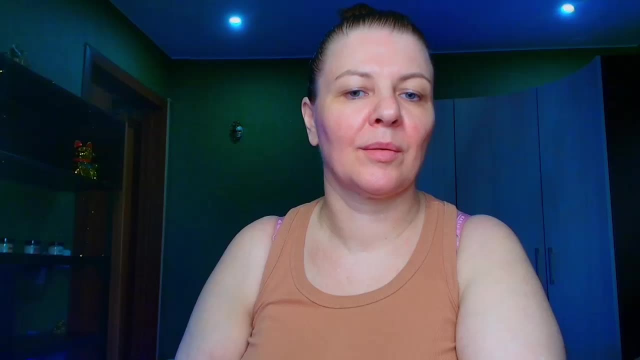 Veronika_Gold Live Sex May 19, 2026