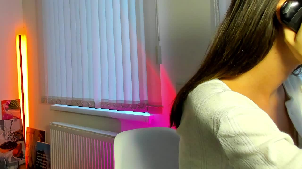AndreaBlossom Live Sex May 19, 2026