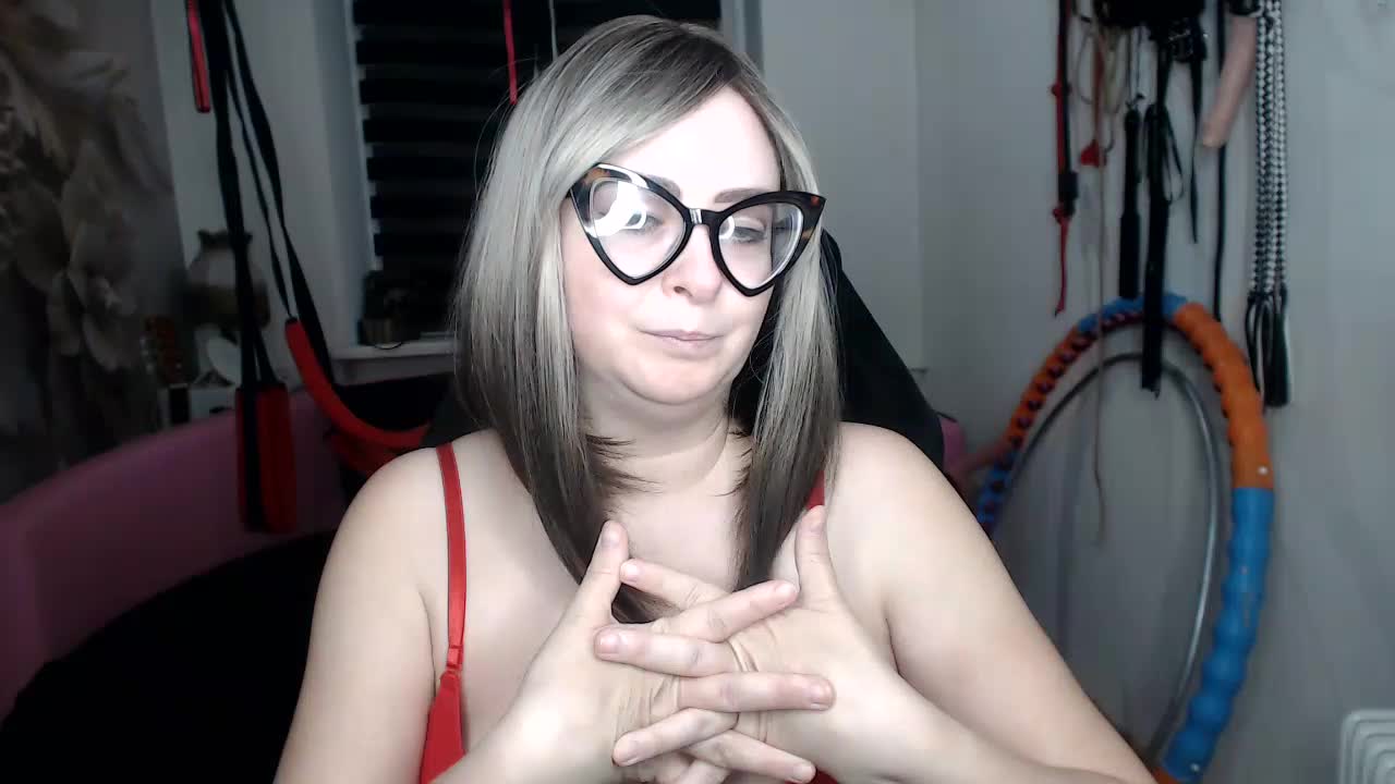 missGODDESS Live Sex May 19, 2026