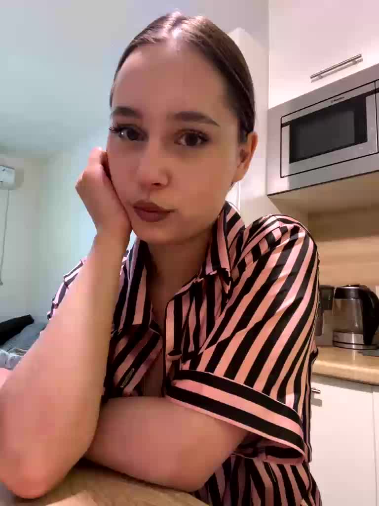 LunaKoma Live Sex May 19, 2026