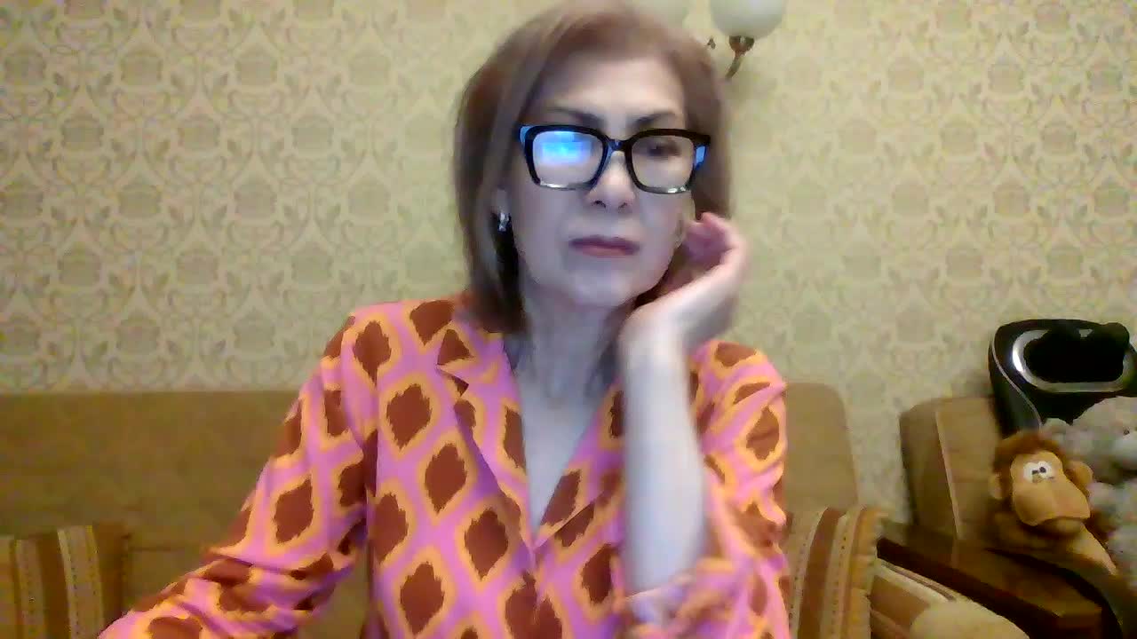 ElegantLady00 Live Sex May 19, 2026
