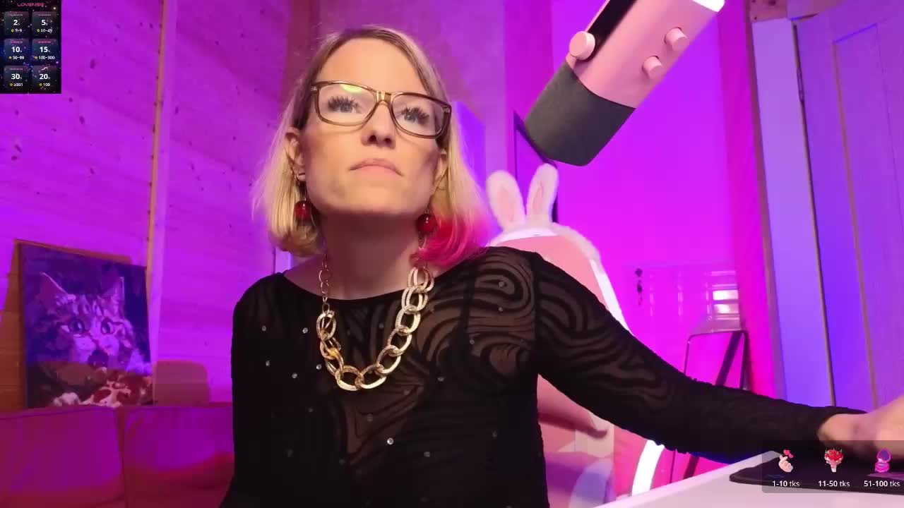 Findom_Lady_Shine Live Sex May 20, 2026