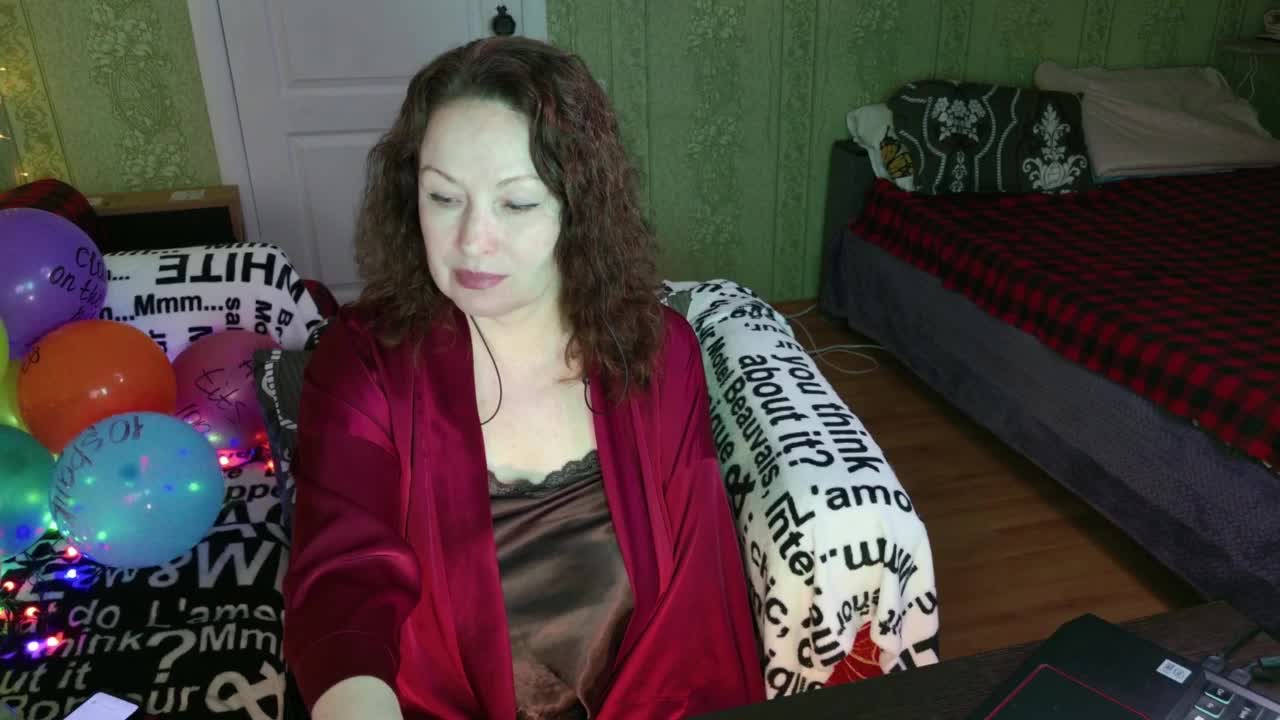 MeganIris Live Sex May 20, 2026