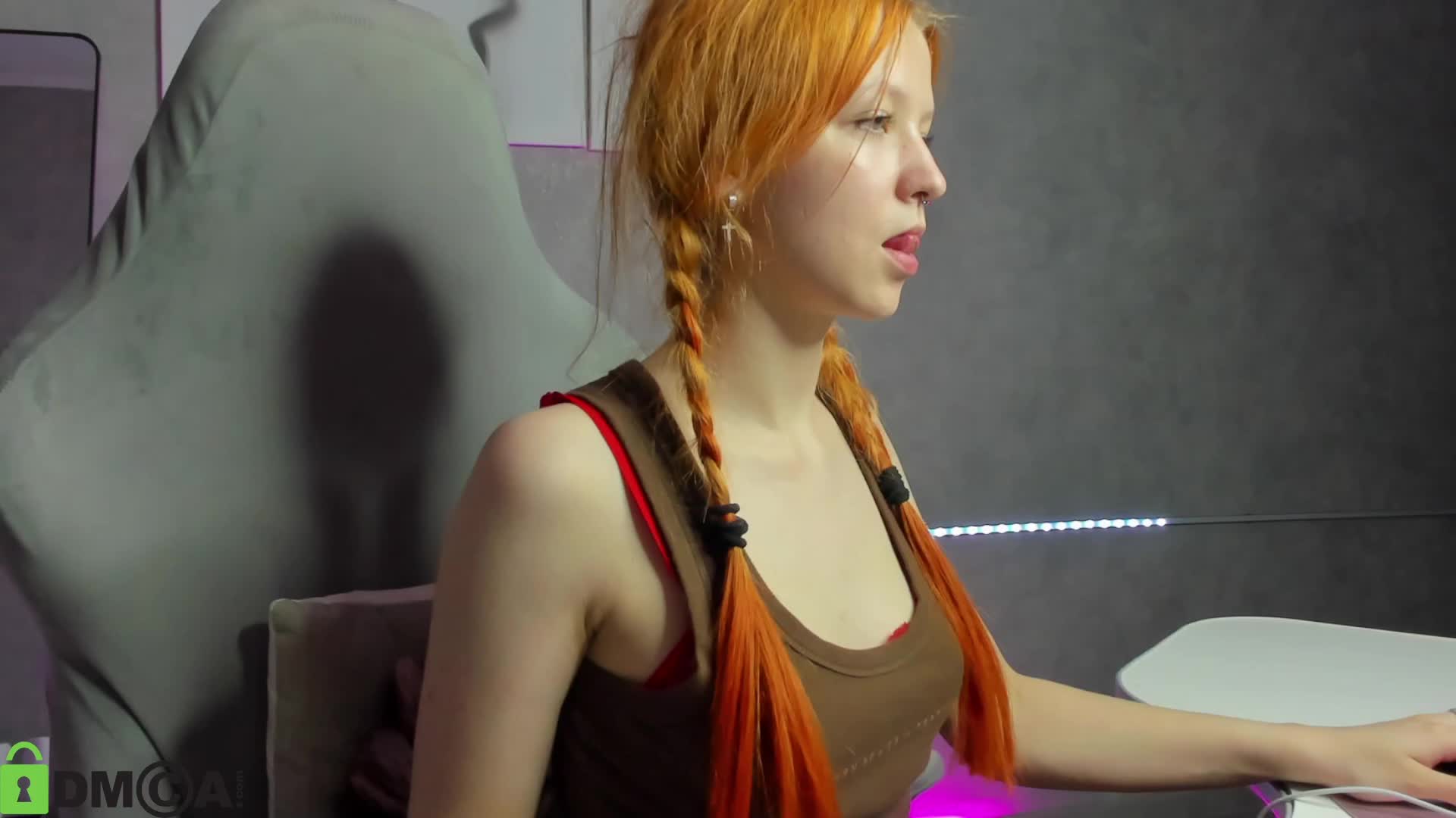 Emma-Dusk Live Sex May 20, 2026