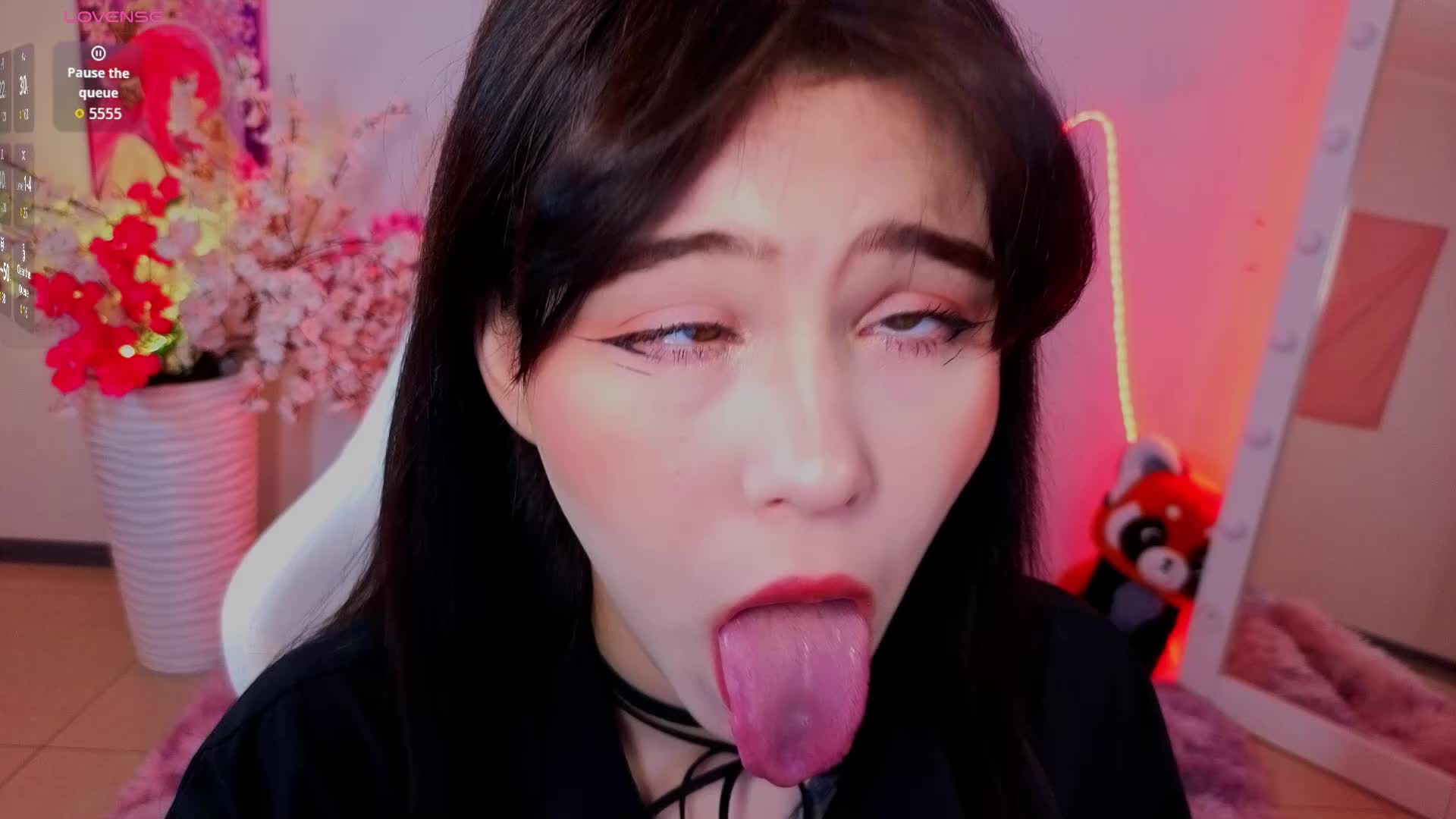 CoralineJones Live Sex May 21, 2026