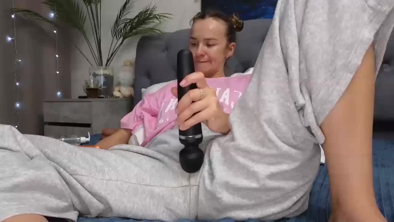 -Sexy_Hot_Angel- Live Sex May 21, 2026