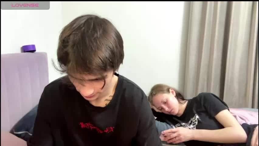 flowerscouple Live Sex May 21, 2026