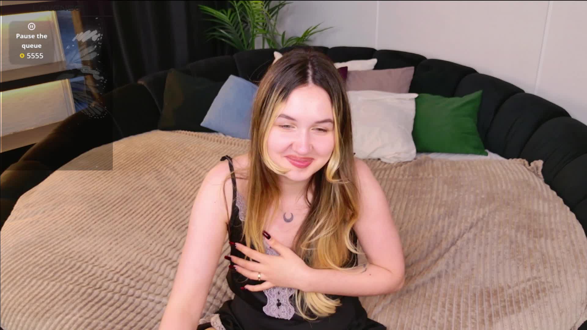 LillyEyess Live Sex May 21, 2026