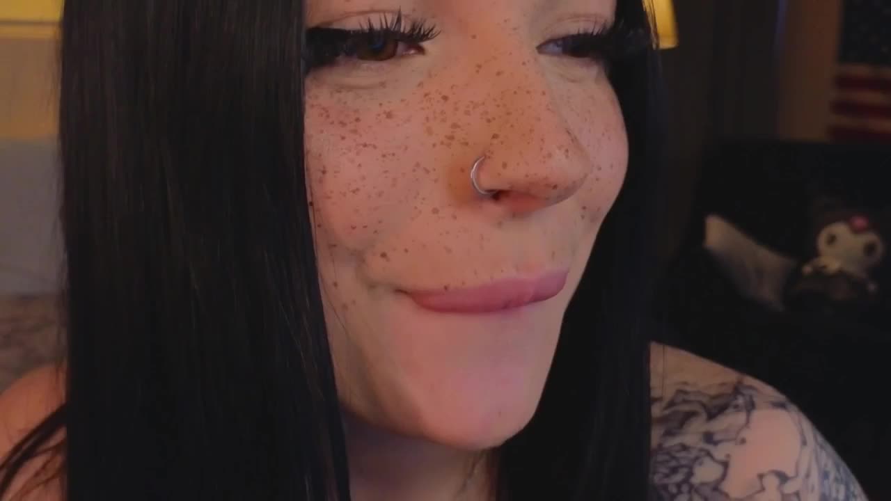 LisaaLiss Live Sex May 22, 2026