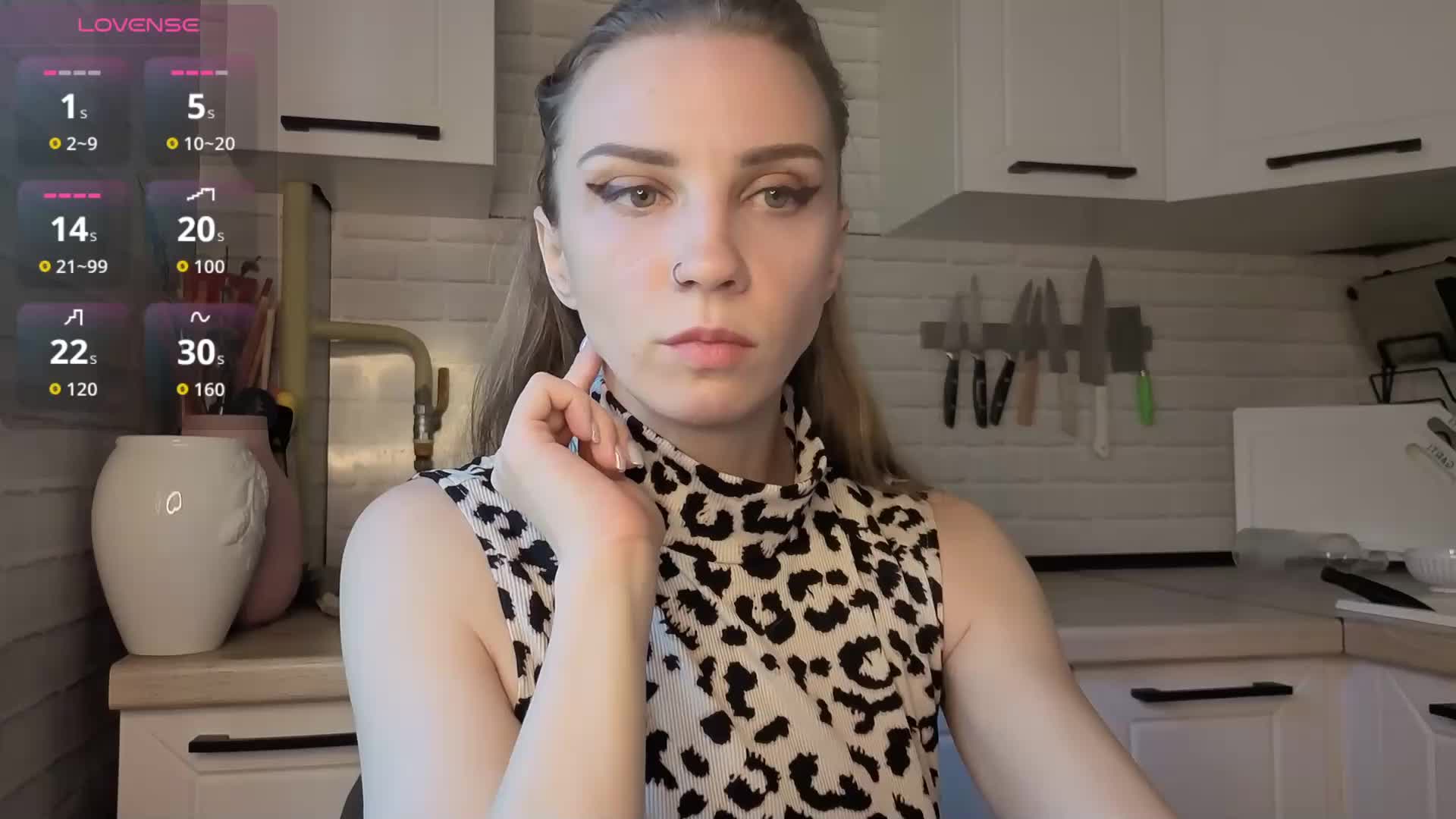 Fist-ashka Live Sex May 22, 2026