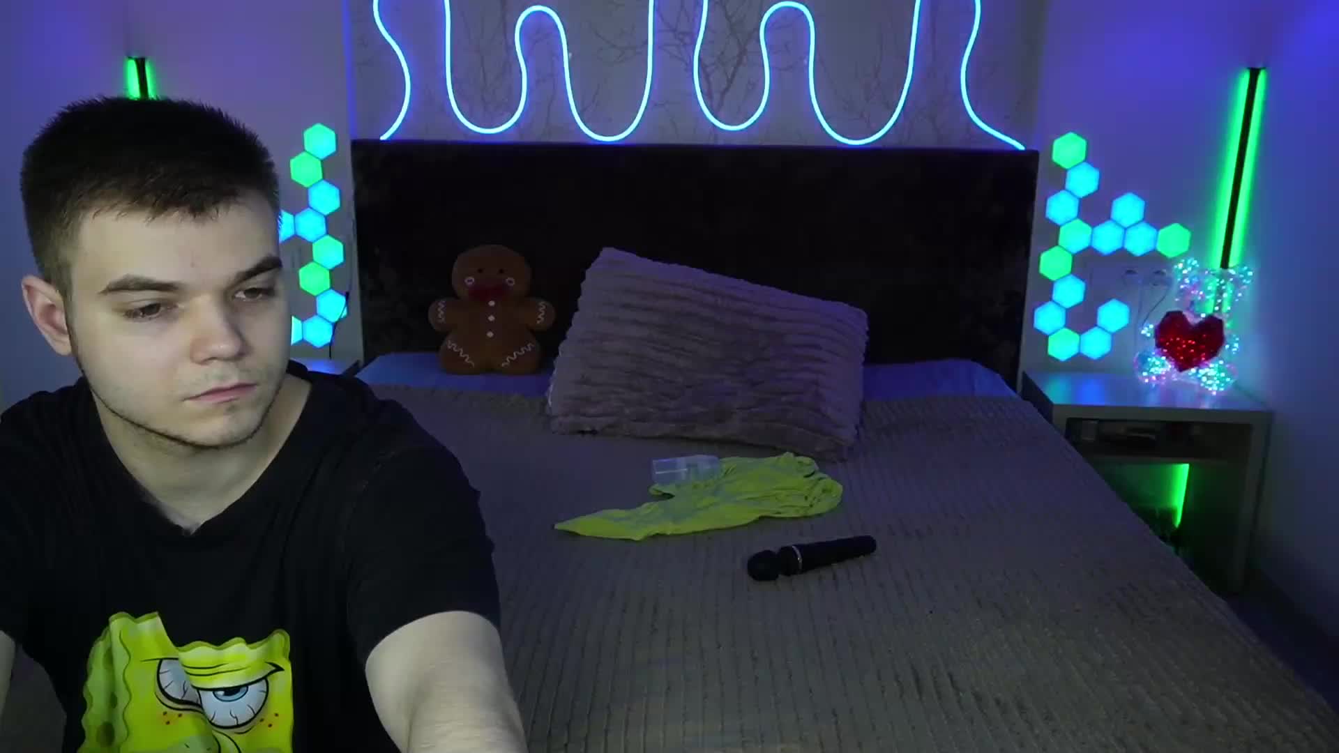 VikkiAndGeorge Live Sex May 23, 2026