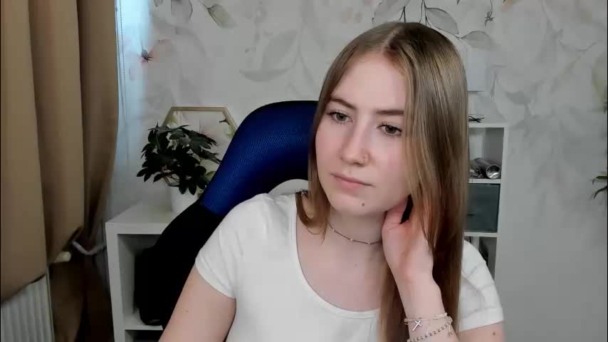 meganx_candy Live Sex May 24, 2026