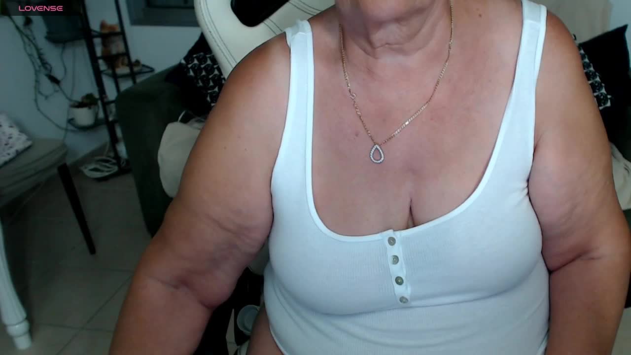 Selenna65 Live Sex May 25, 2026