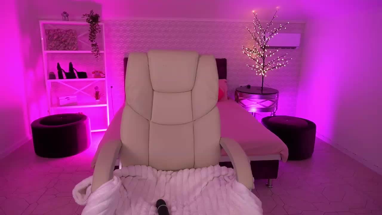 DaenerysDaen Live Sex May 25, 2026