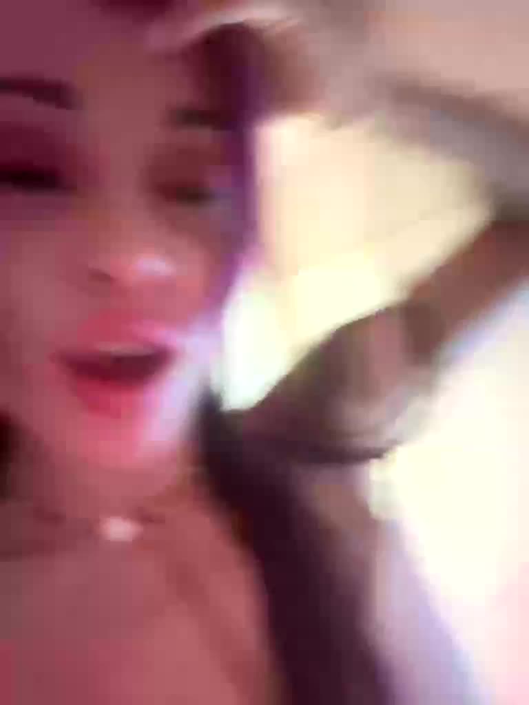 VIP17CoupleDream Live Sex May 25, 2026