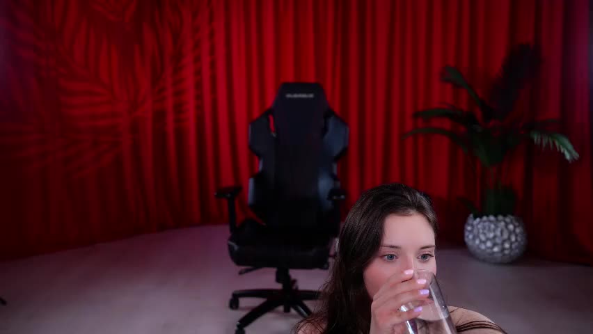 kittycaitlin Live Sex May 25, 2026