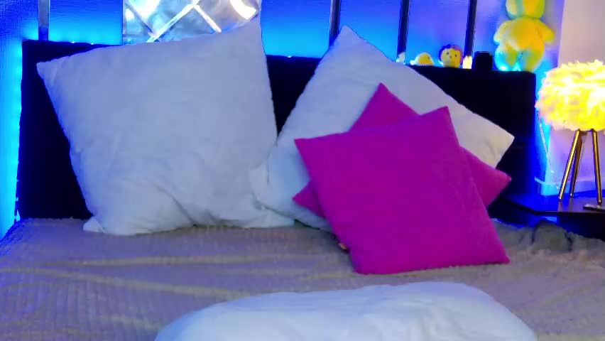 milla_cali Live Sex May 25, 2026