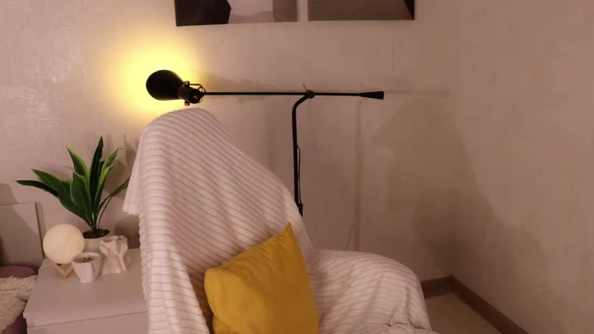 mia_frizz Live Sex May 25, 2026