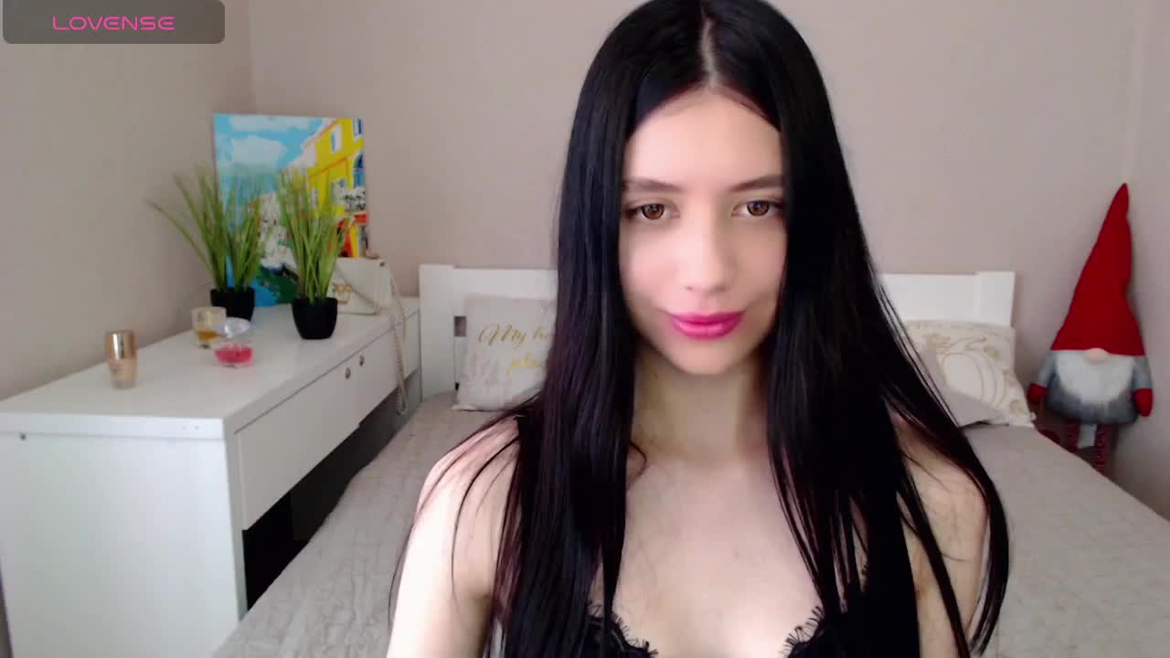LindaSei Live Sex May 26, 2026