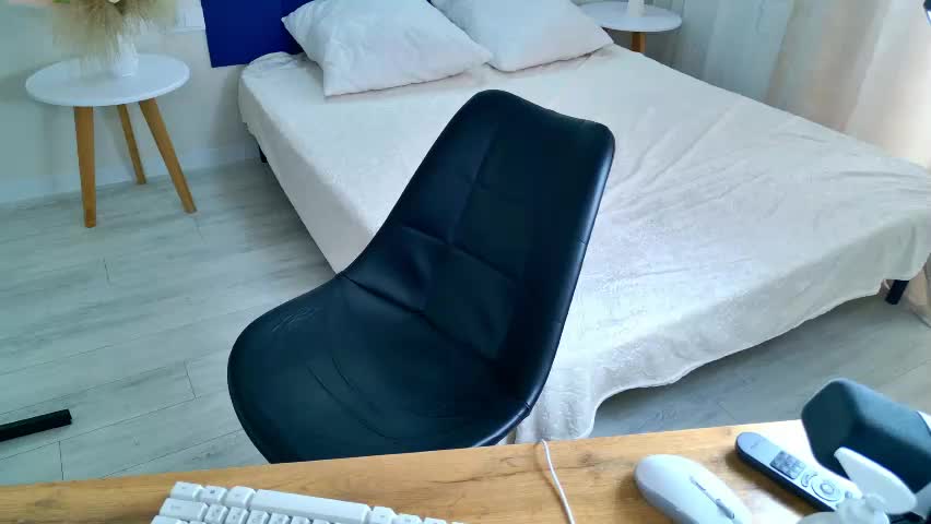 alexis_lovelyy Live Sex May 26, 2026