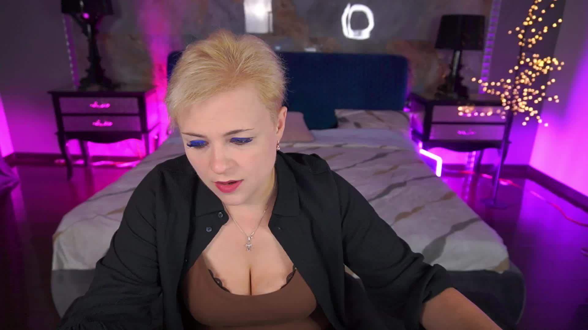 CrystalVibe Live Sex May 26, 2026