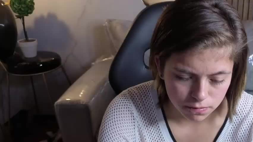 _kitten_1 Live Sex May 27, 2026