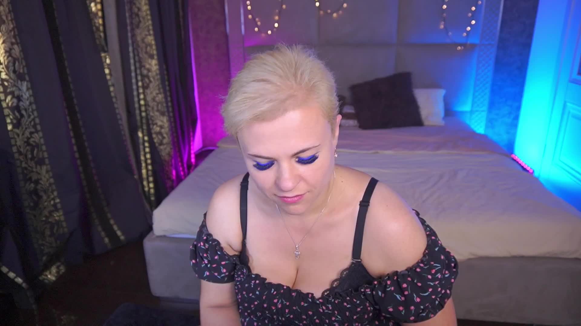 CrystalVibe Live Sex May 27, 2026