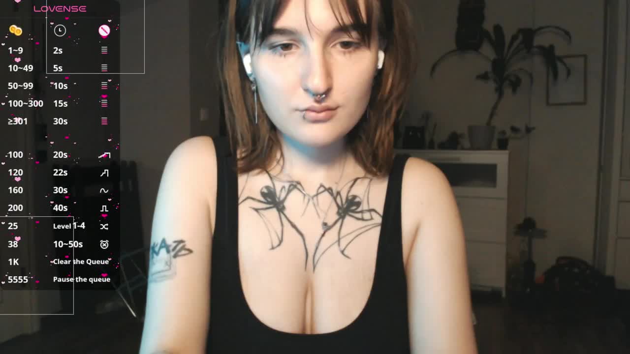 momorenaaa Live Sex May 27, 2026