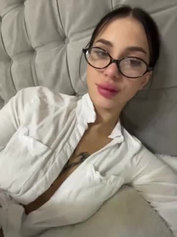 BabyDarii Live Sex May 27, 2026