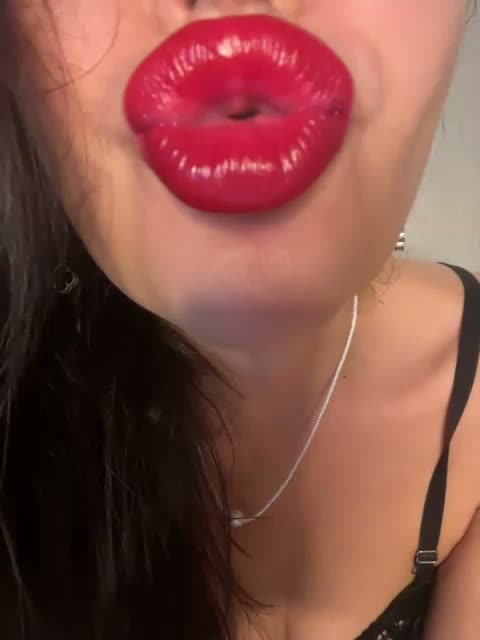 ElviraMilf Live Sex May 28, 2026