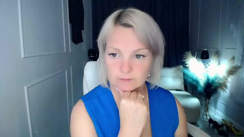emmmam Live Sex May 29, 2026