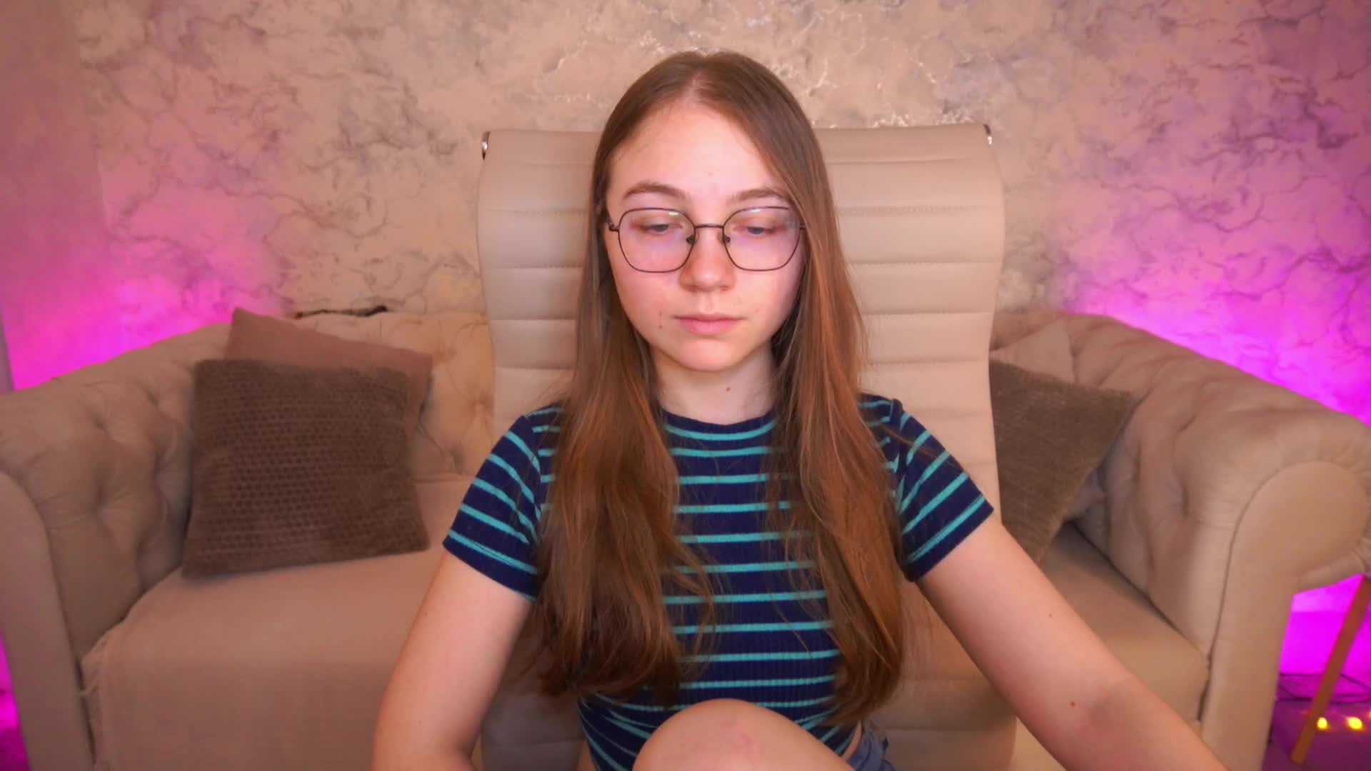 ArrinaWairr Live Sex May 29, 2026