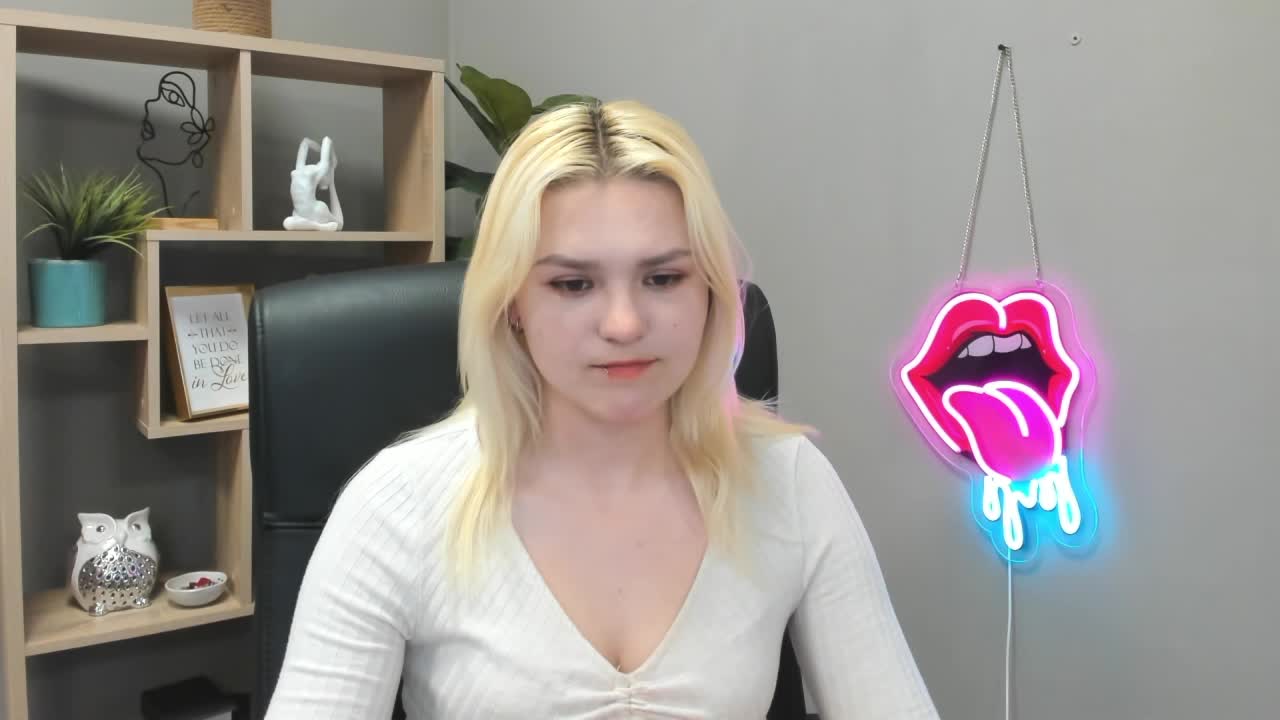 SweetLilyxo Live Sex May 30, 2026