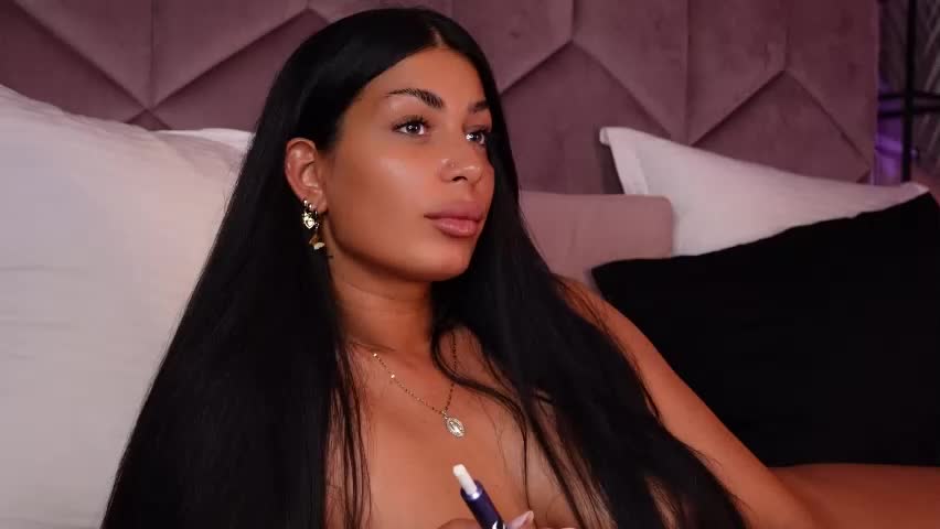 evarhea Live Sex May 30, 2026