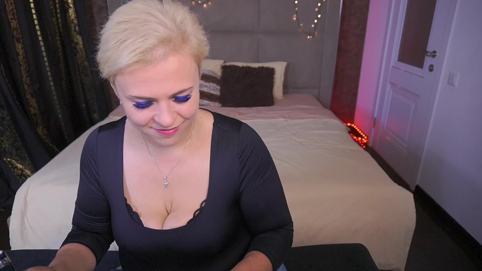 CrystalVibe Live Sex May 30, 2026