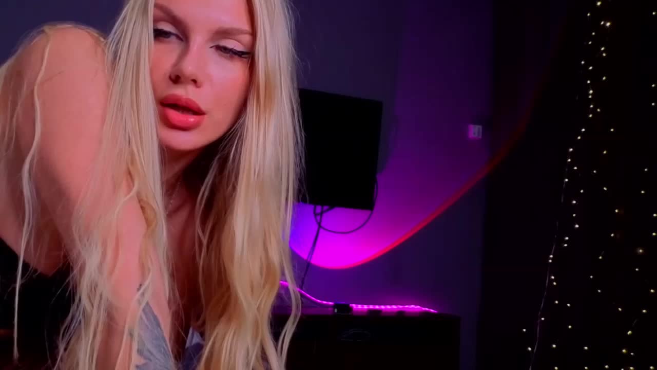 NicoleHampton Live Sex May 30, 2026