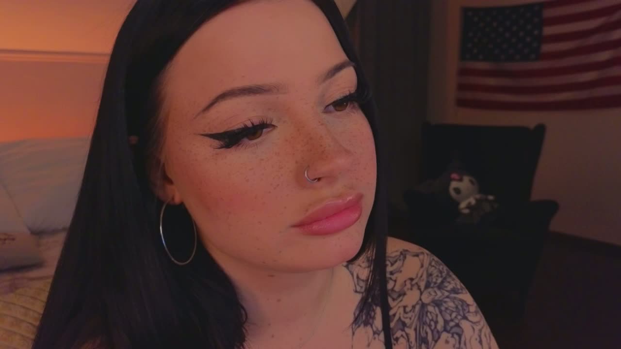 LisaaLiss Live Sex June 1, 2026