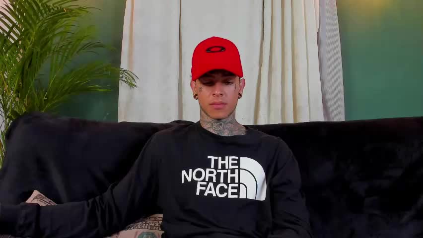 aron_ford Live Sex June 1, 2026