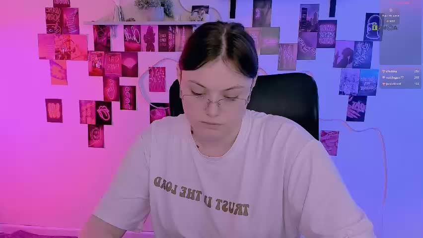 nikol_kitt Live Sex June 1, 2026