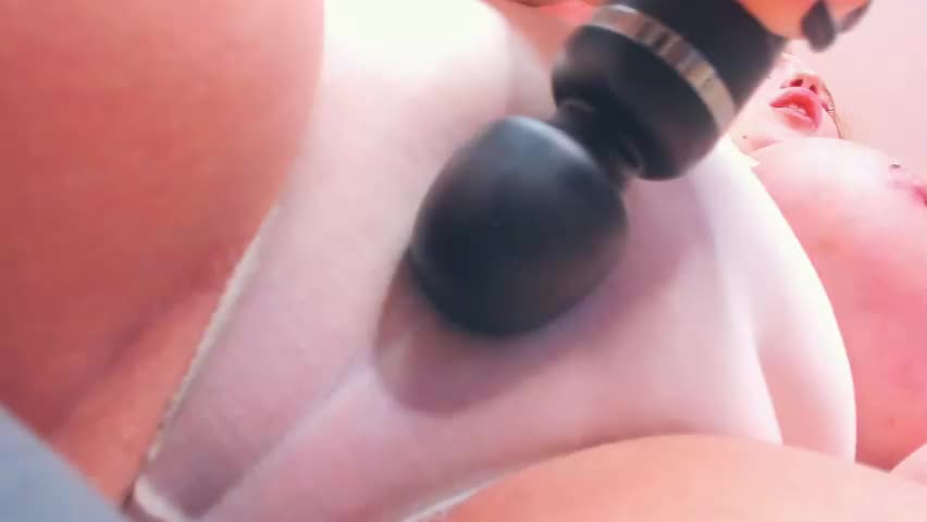ginger_twinkle Live Sex June 1, 2026